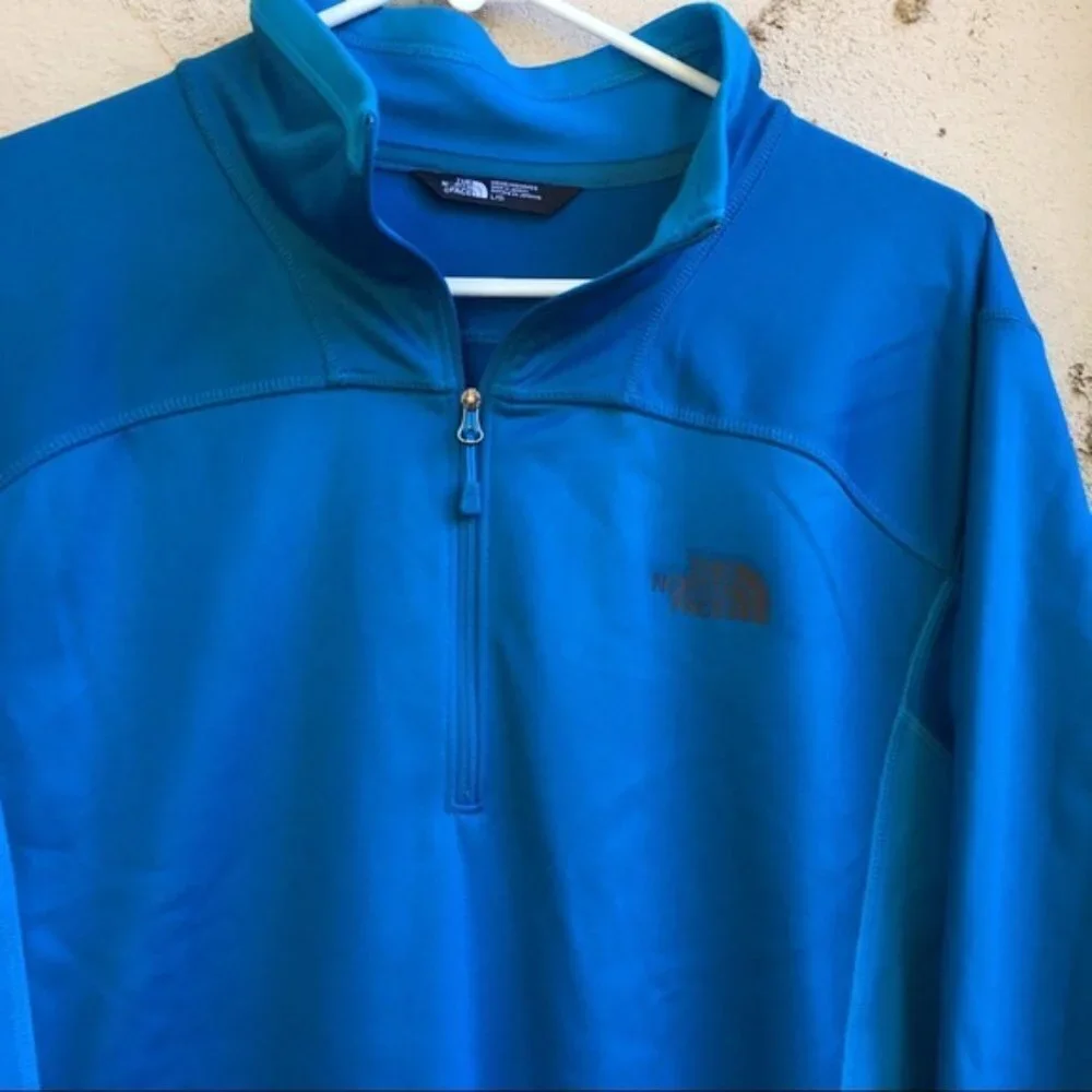The North Face Men’s Sweater Size L